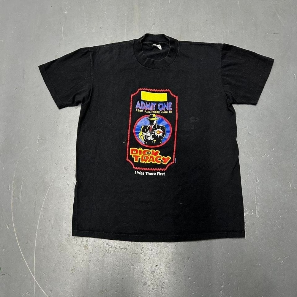 Vintage 90s 1990 Dick Tracy big print graphic movie promo tee shirt tshirt